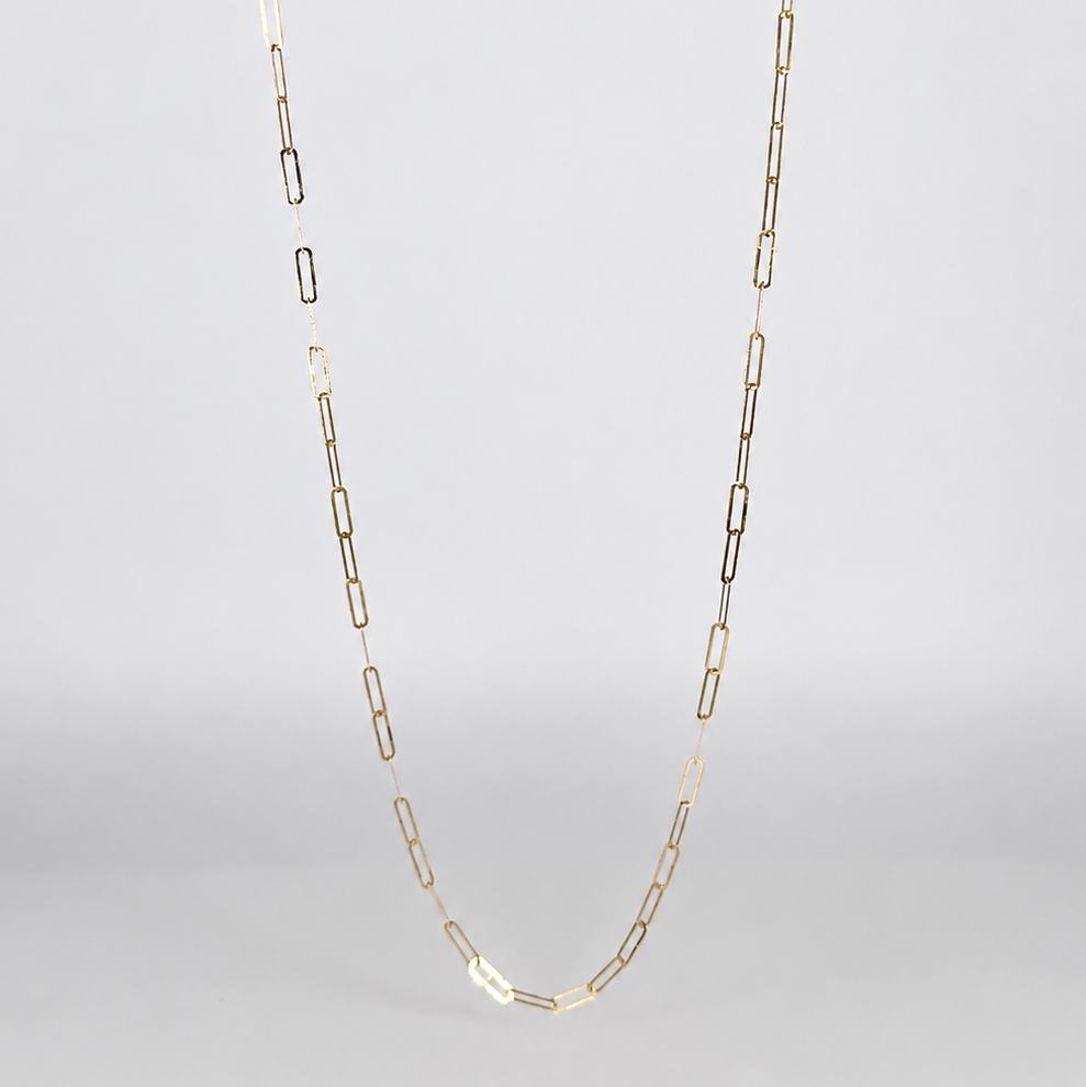 Essential Link Chain