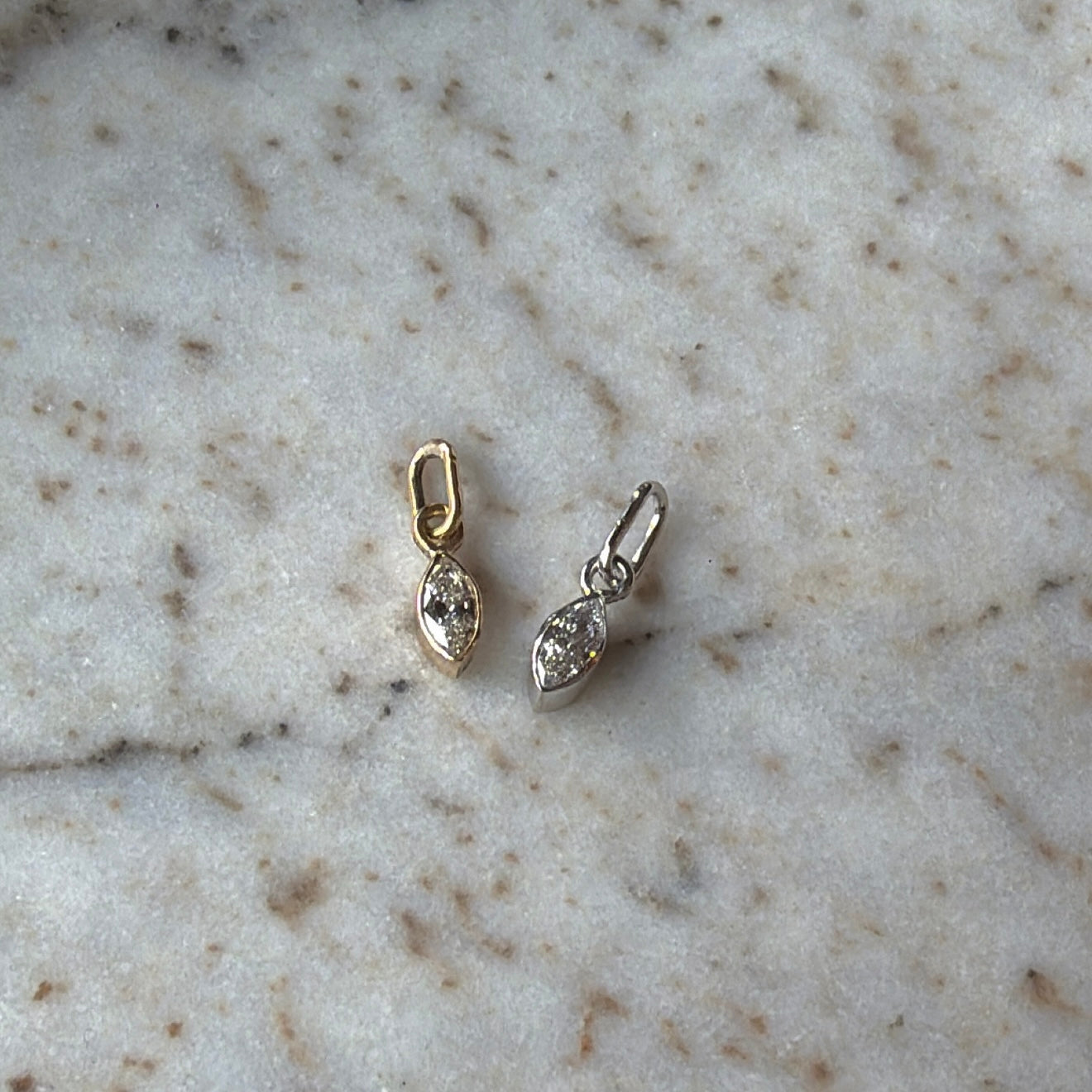 Mini Charm - Marquise
