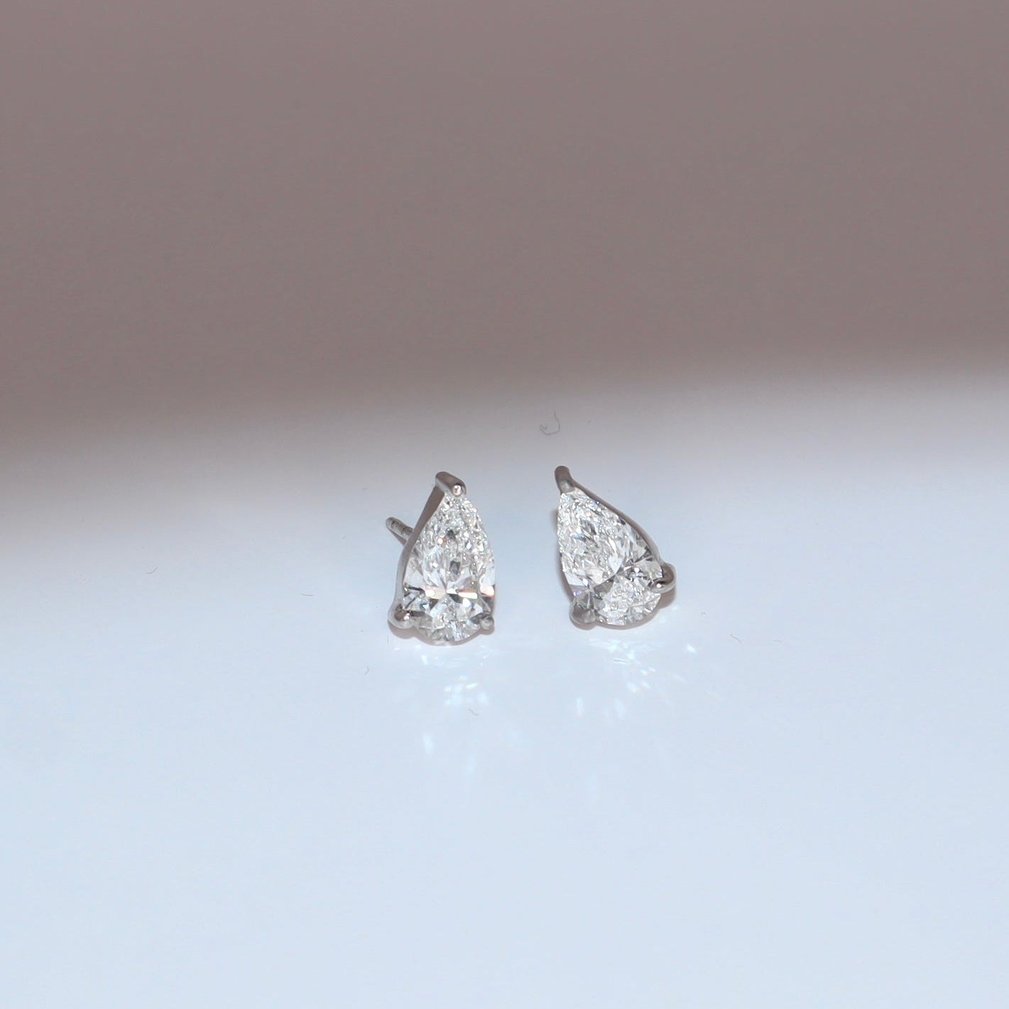 Pear Earrings 2 CT